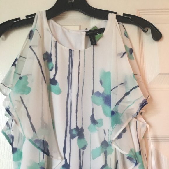 Dress - Picture 3 of 8